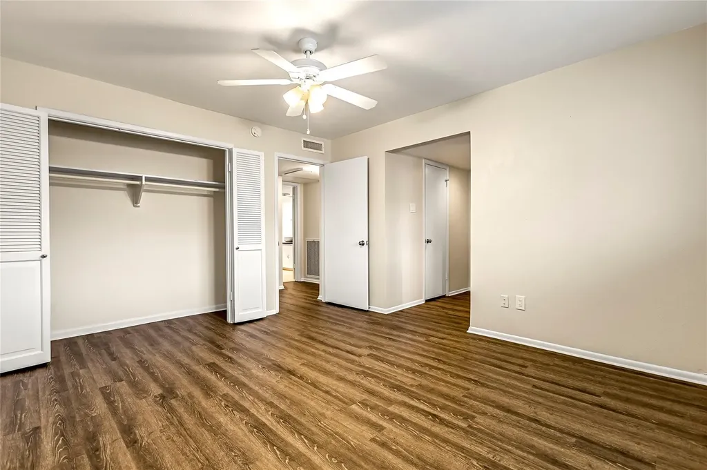 5835 E University Boulevard Dallas TX 75206