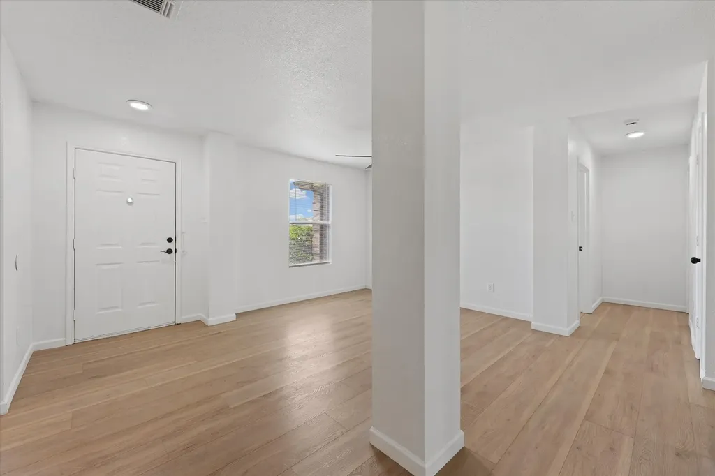702 Lowe Drive Cedar Hill TX 75104