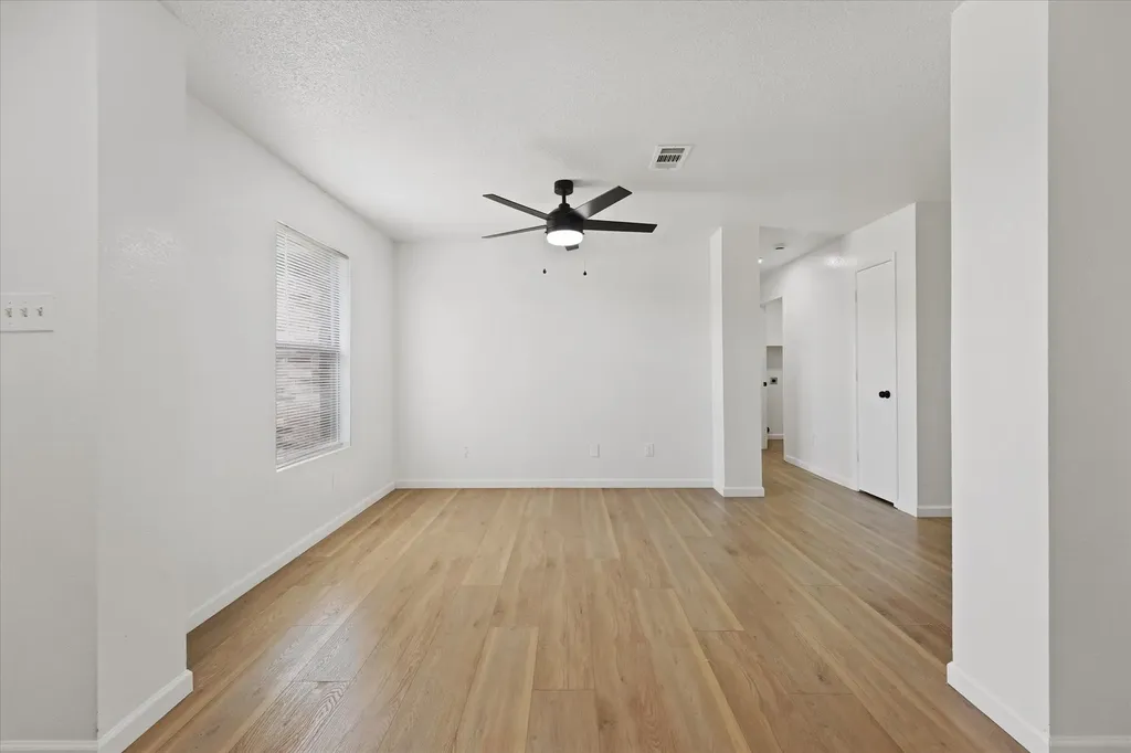 702 Lowe Drive Cedar Hill TX 75104