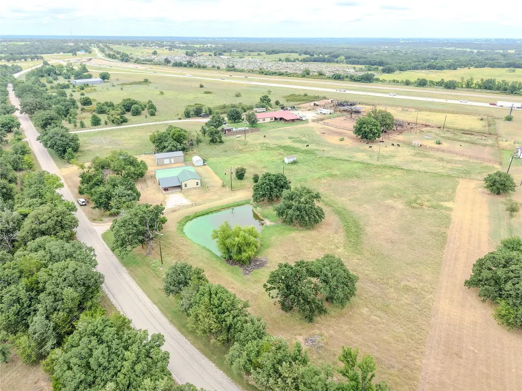205 County Road 1794 Sunset TX 76270
