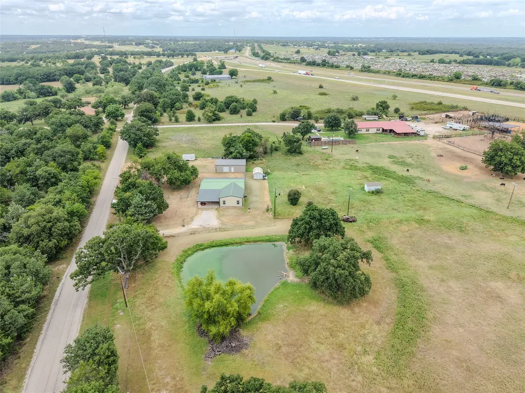 205 County Road 1794 Sunset TX 76270