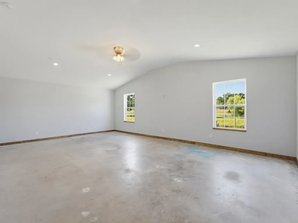 205 County Road 1794 Sunset TX 76270
