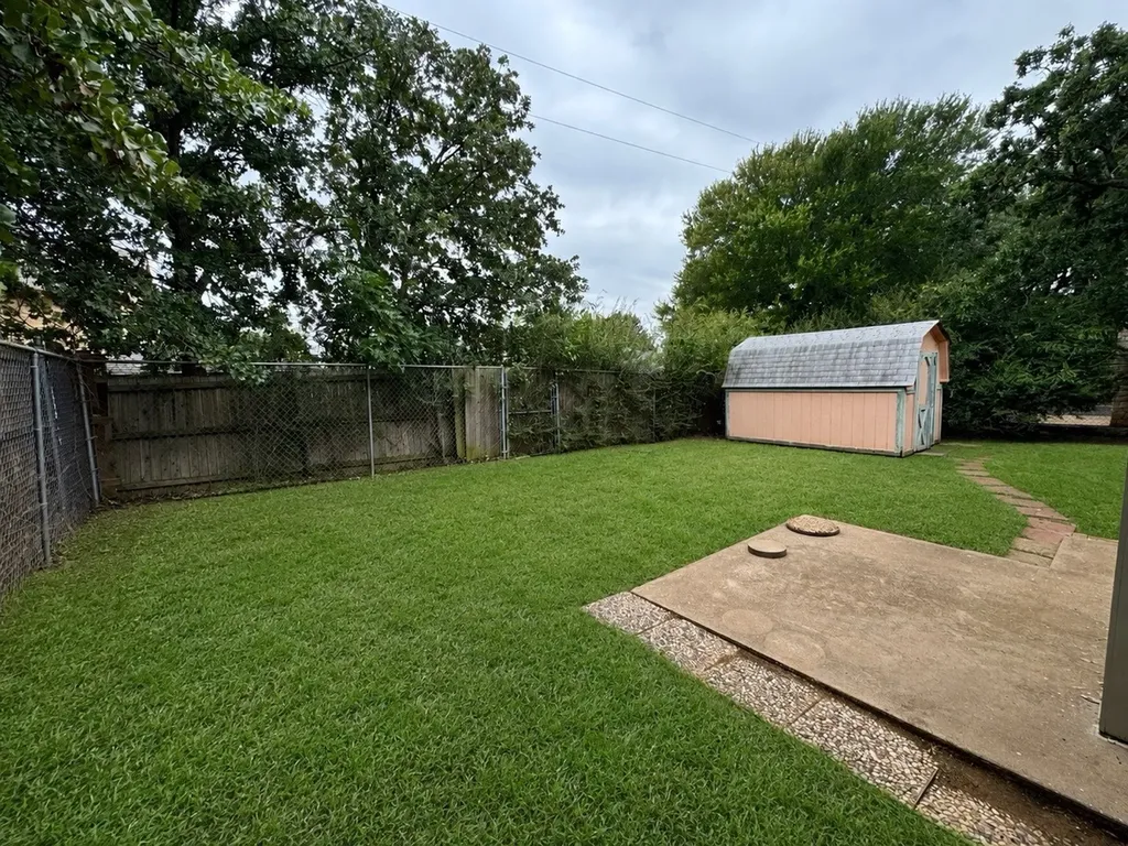 2812 Howard Court Denton TX 76209