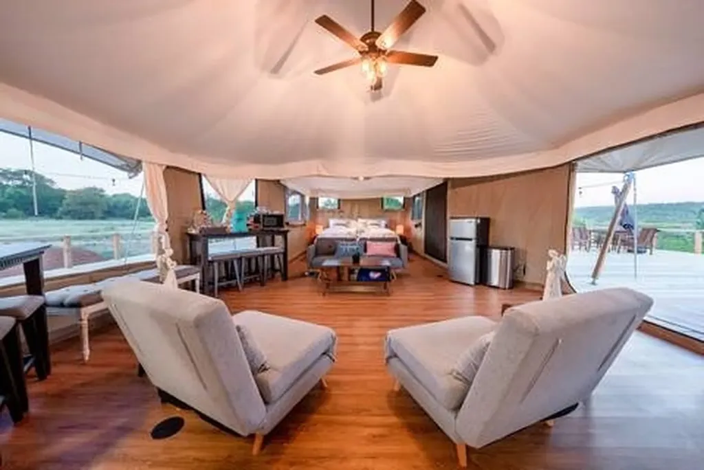 8209 County Road 340 Marble Falls TX 78654
