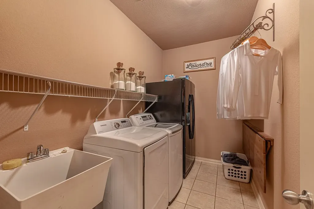 5234 County Road 4098 Kaufman TX 75142
