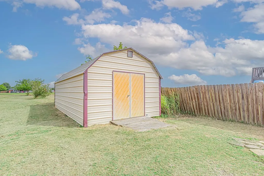 5234 County Road 4098 Kaufman TX 75142