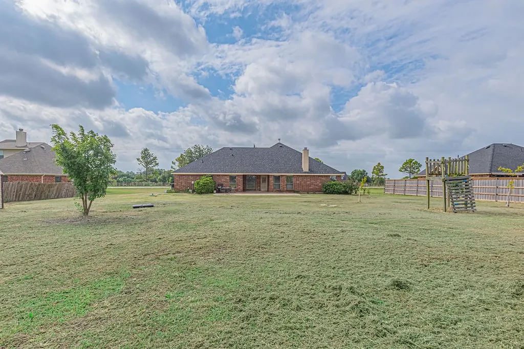 5234 County Road 4098 Kaufman TX 75142