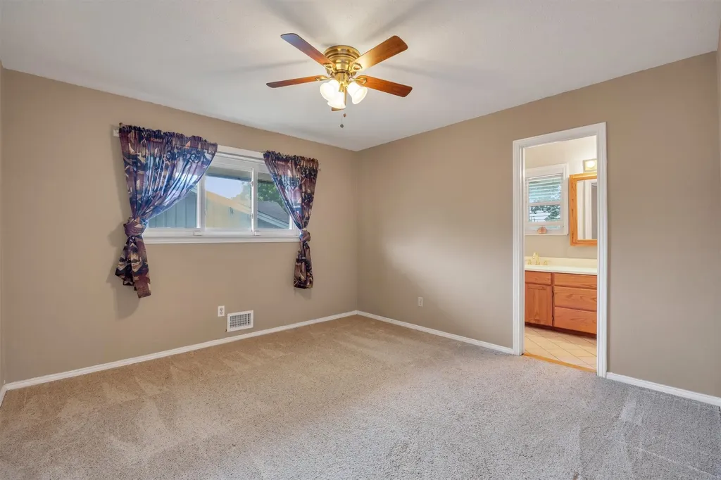 7959 Greenhollow Lane Dallas TX 75240