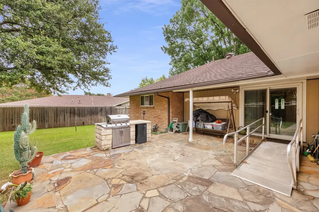 7959 Greenhollow Lane Dallas TX 75240