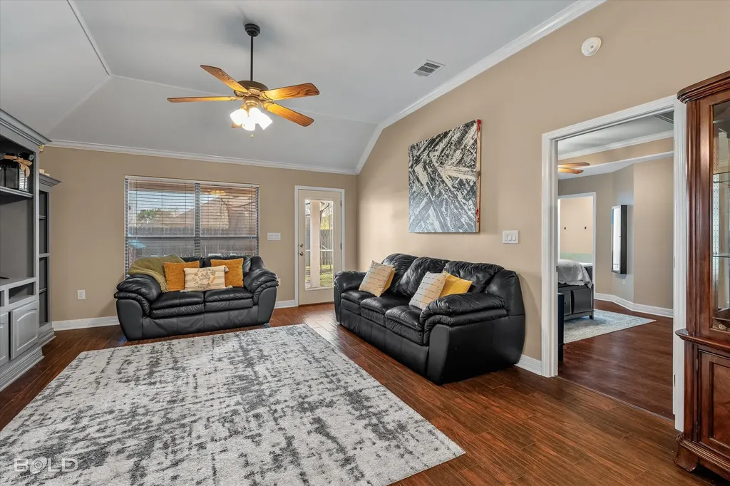 3709 Sabine Pass Drive Bossier City LA 71111