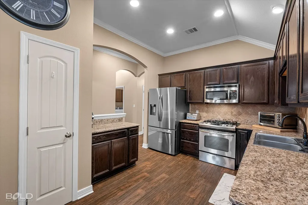 3709 Sabine Pass Drive Bossier City LA 71111