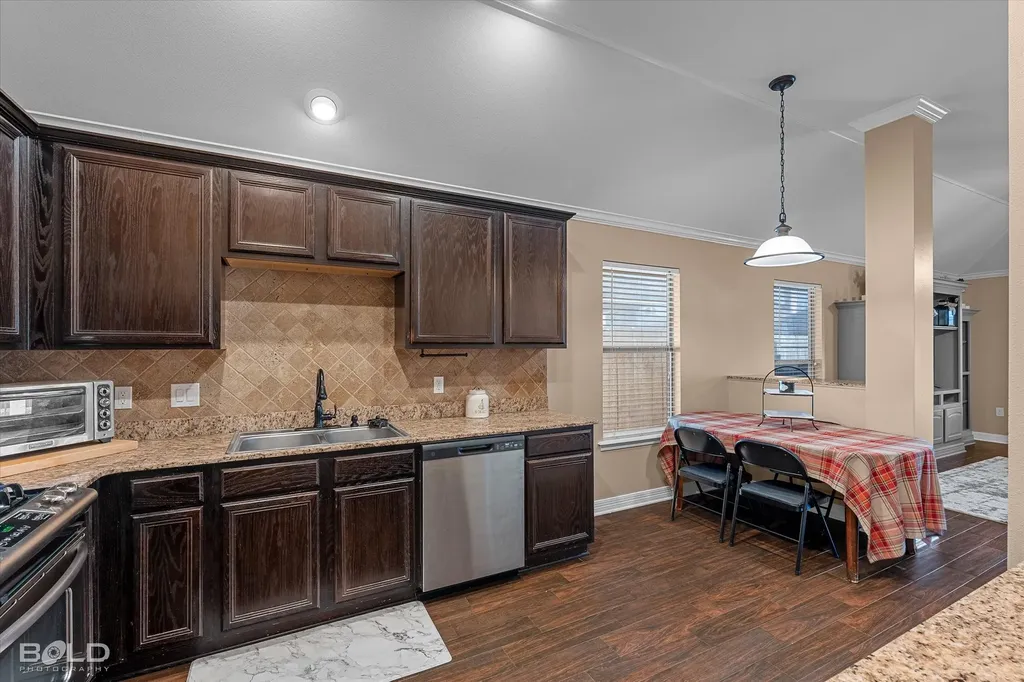 3709 Sabine Pass Drive Bossier City LA 71111