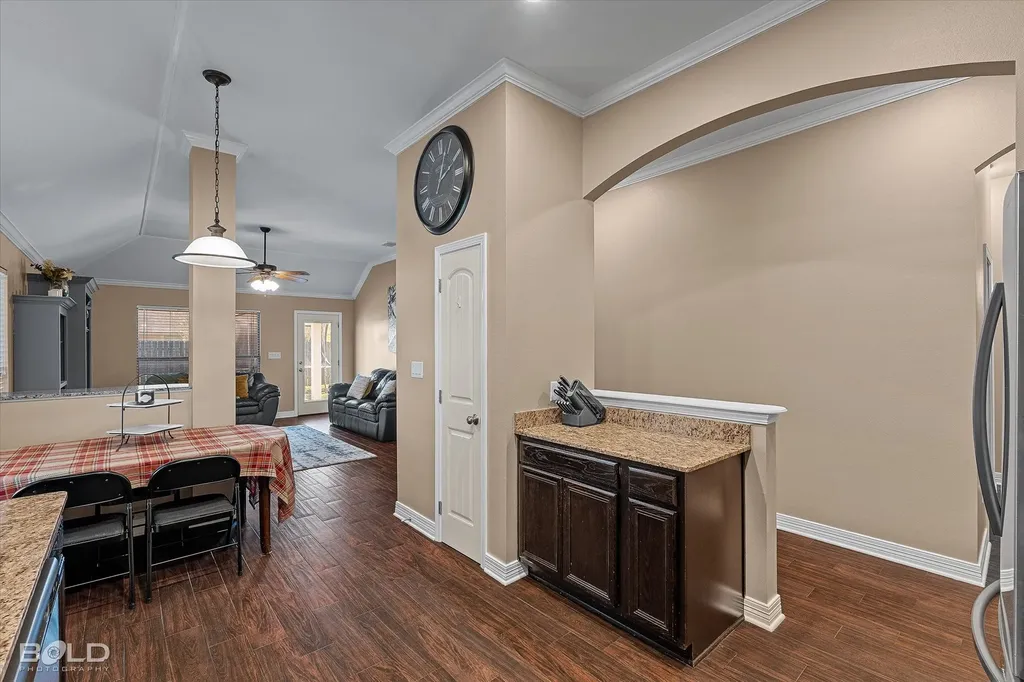3709 Sabine Pass Drive Bossier City LA 71111