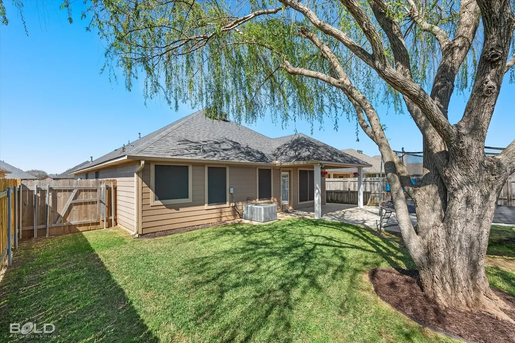 3709 Sabine Pass Drive Bossier City LA 71111