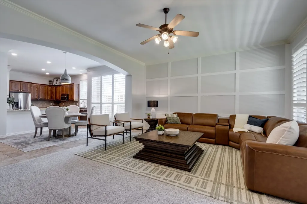 1237 Burnett Drive Lantana TX 76226