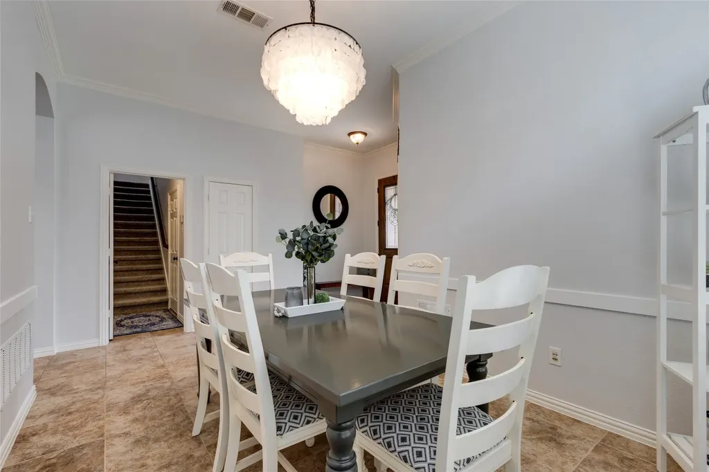 1237 Burnett Drive Lantana TX 76226