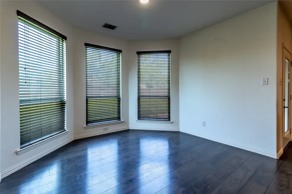 406 Timberside Terrell TX 75161