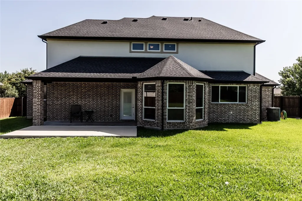 406 Timberside Terrell TX 75161