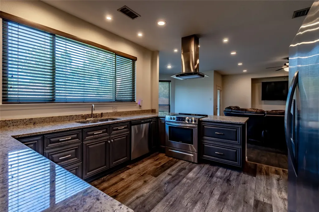 406 Timberside Terrell TX 75161