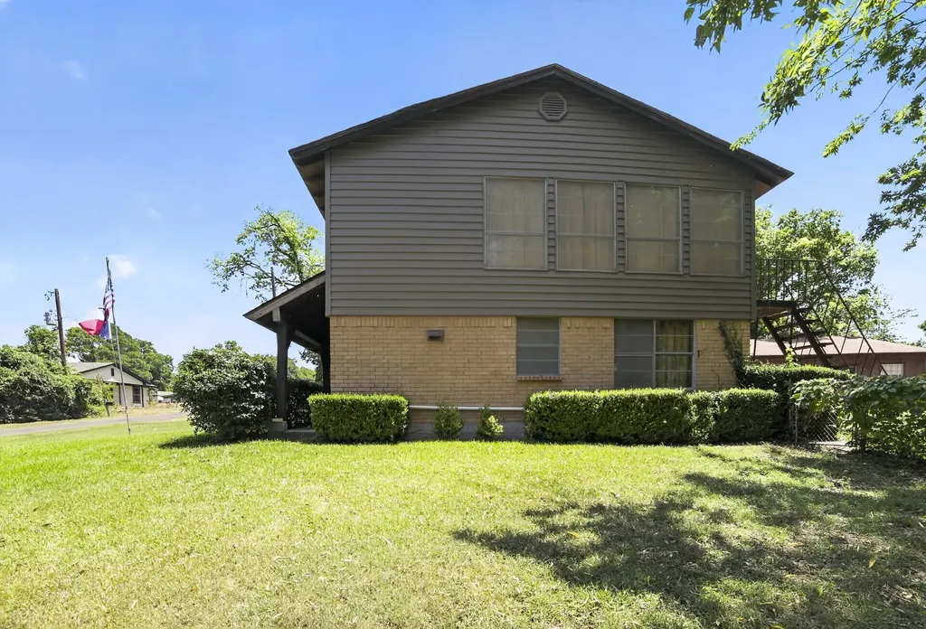 4161 Shadow Lane Lone Oak TX 75453