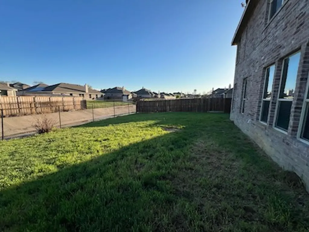 3729 Caladium Lane Forest Hill TX 76140