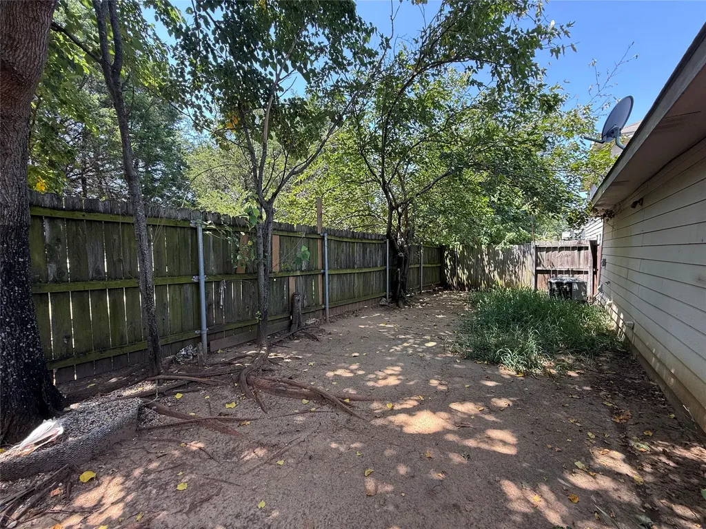 9916 Crystal Valley Way Dallas TX 75227