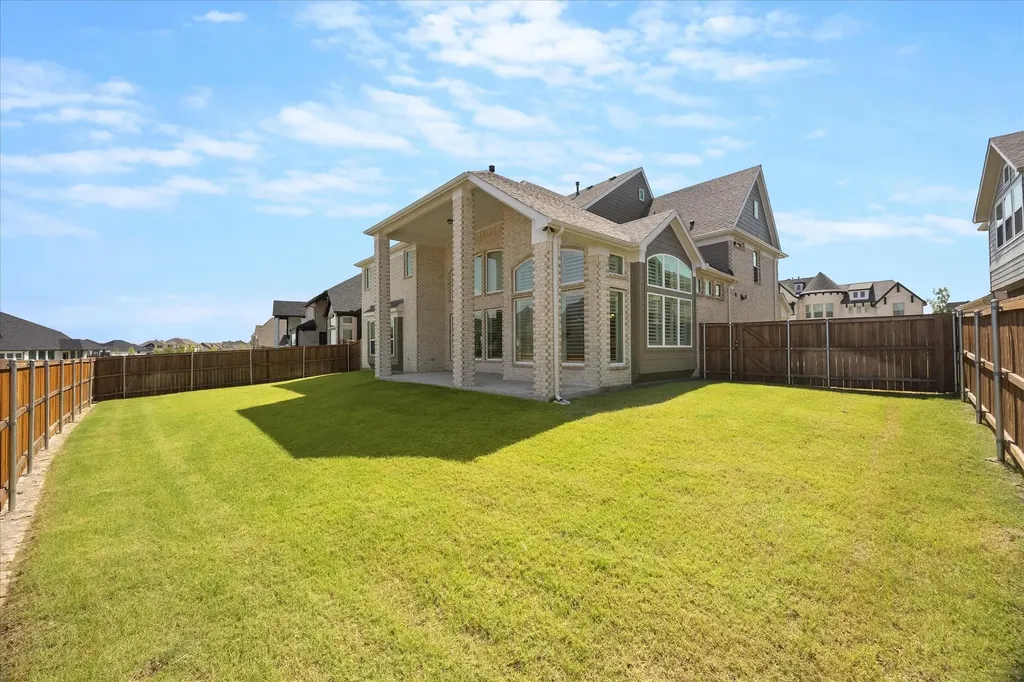 3718 Herrick Street Rockwall TX 75032