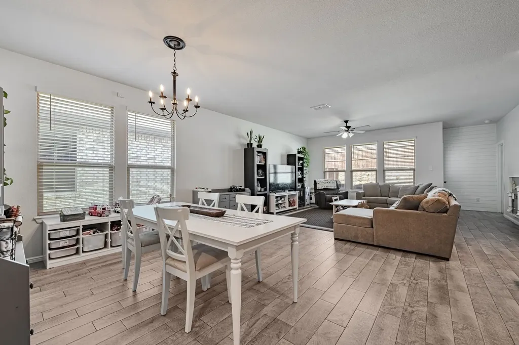 8305 Twisted Pine Way Fort Worth TX 76131