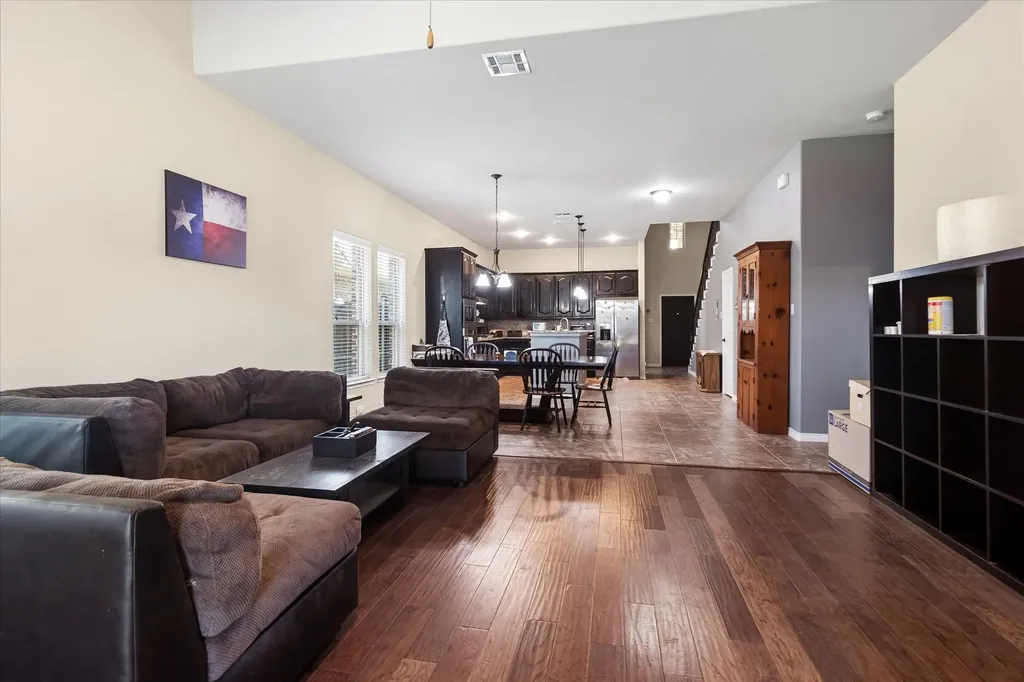1012 Seclusion Cove Mckinney TX 75070