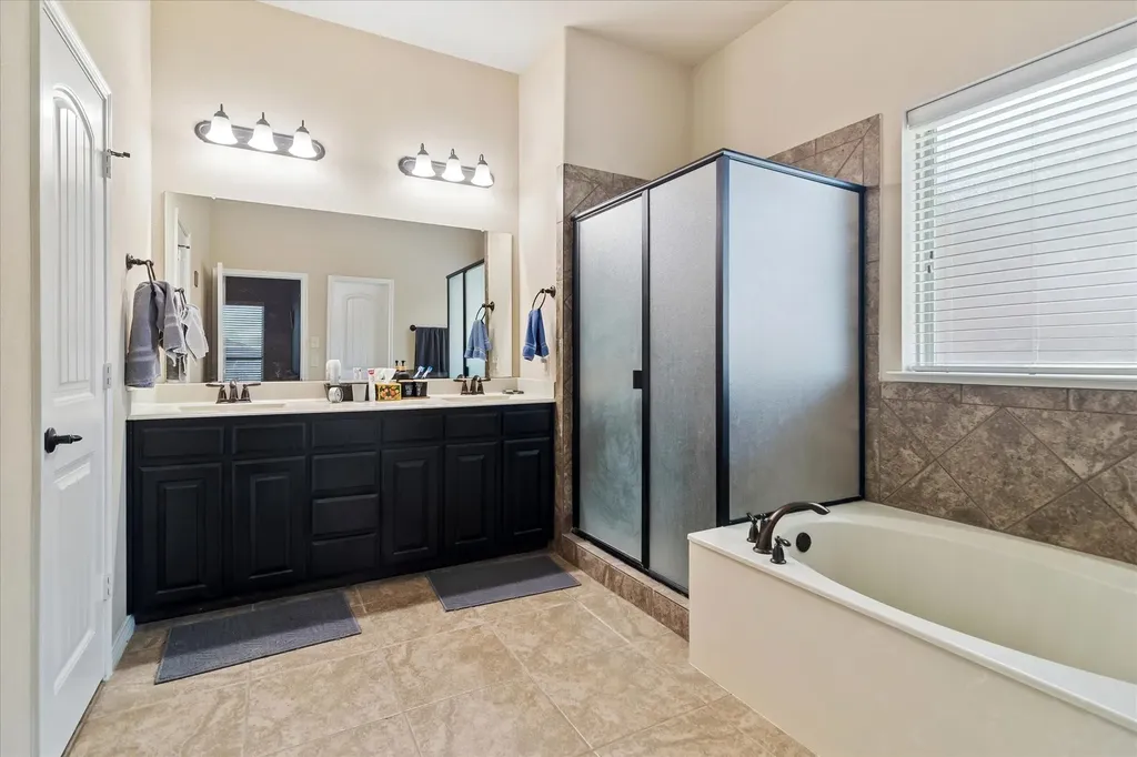 1012 Seclusion Cove Mckinney TX 75070