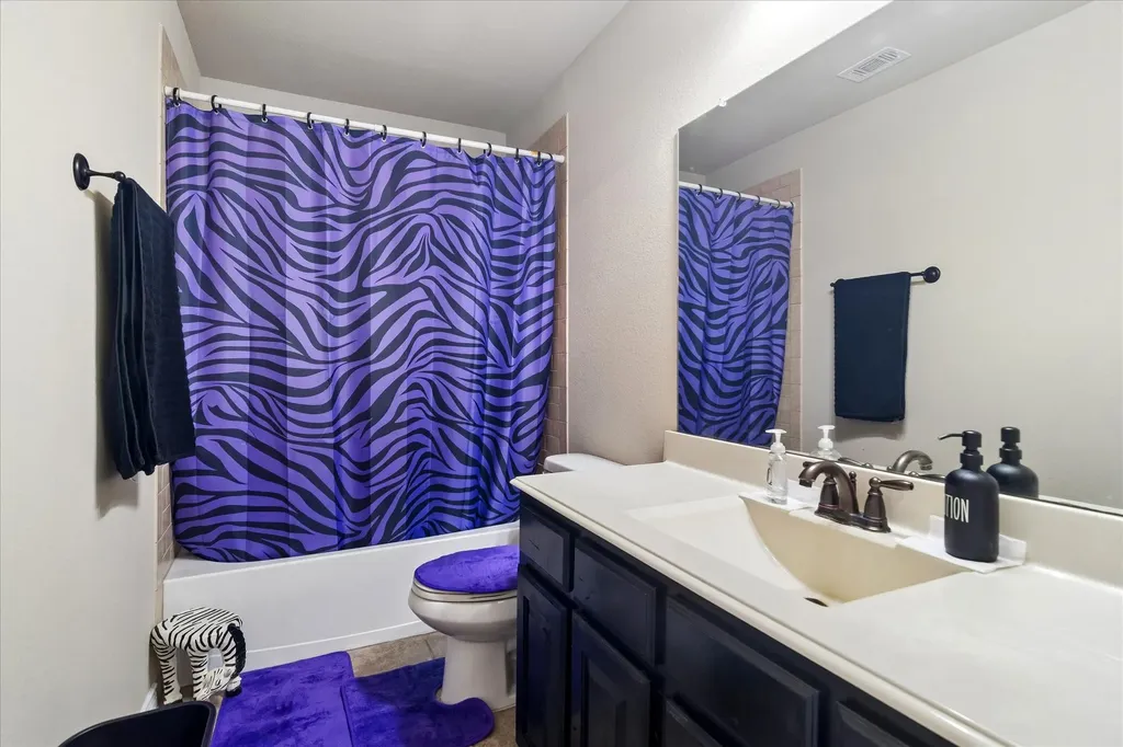 1012 Seclusion Cove Mckinney TX 75070