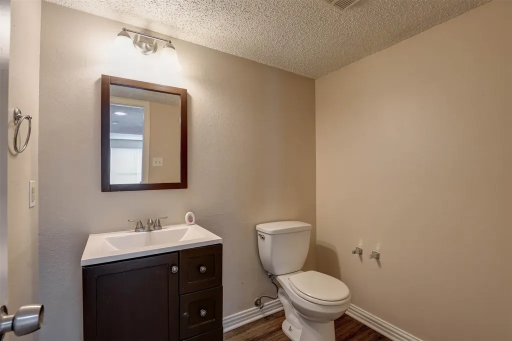 202 Lavender Drive Cedar Hill TX 75104
