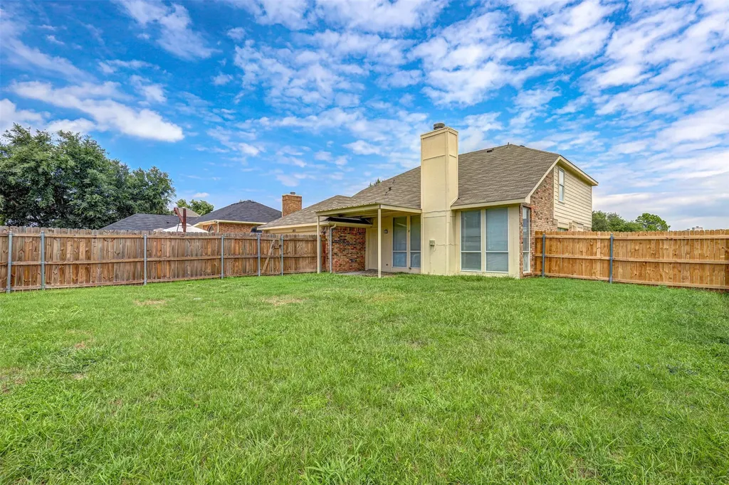 202 Lavender Drive Cedar Hill TX 75104