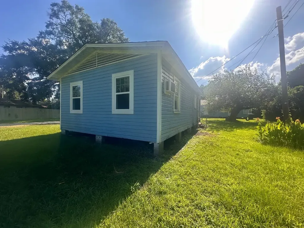 639 Garden Street Bossier City LA 71112