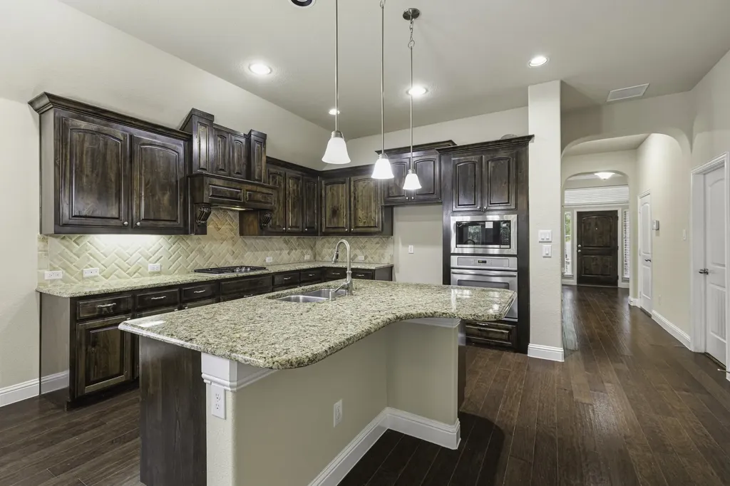 2428 Ranchview Drive Little Elm TX 75068