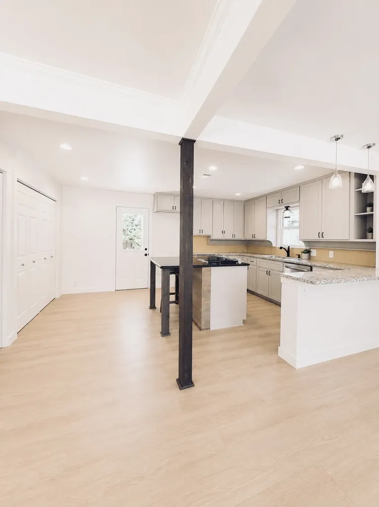 5517 Santa Barbara Avenue Fort Worth TX 76114