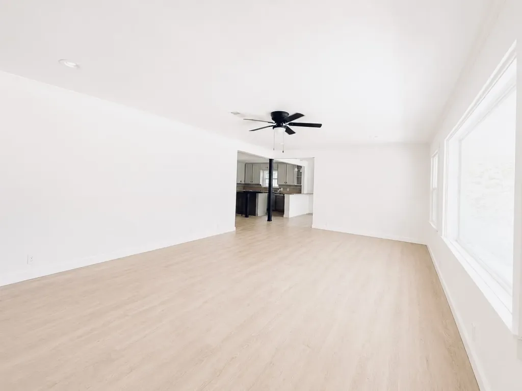 5517 Santa Barbara Avenue Fort Worth TX 76114