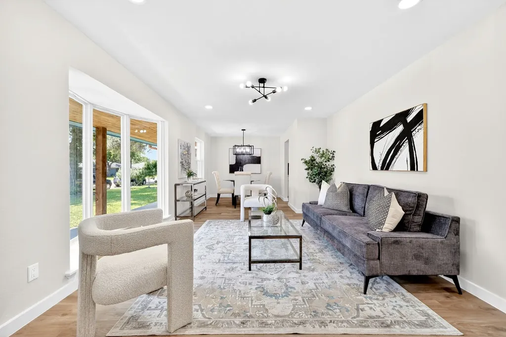 5737 Everglade Road Dallas TX 75227