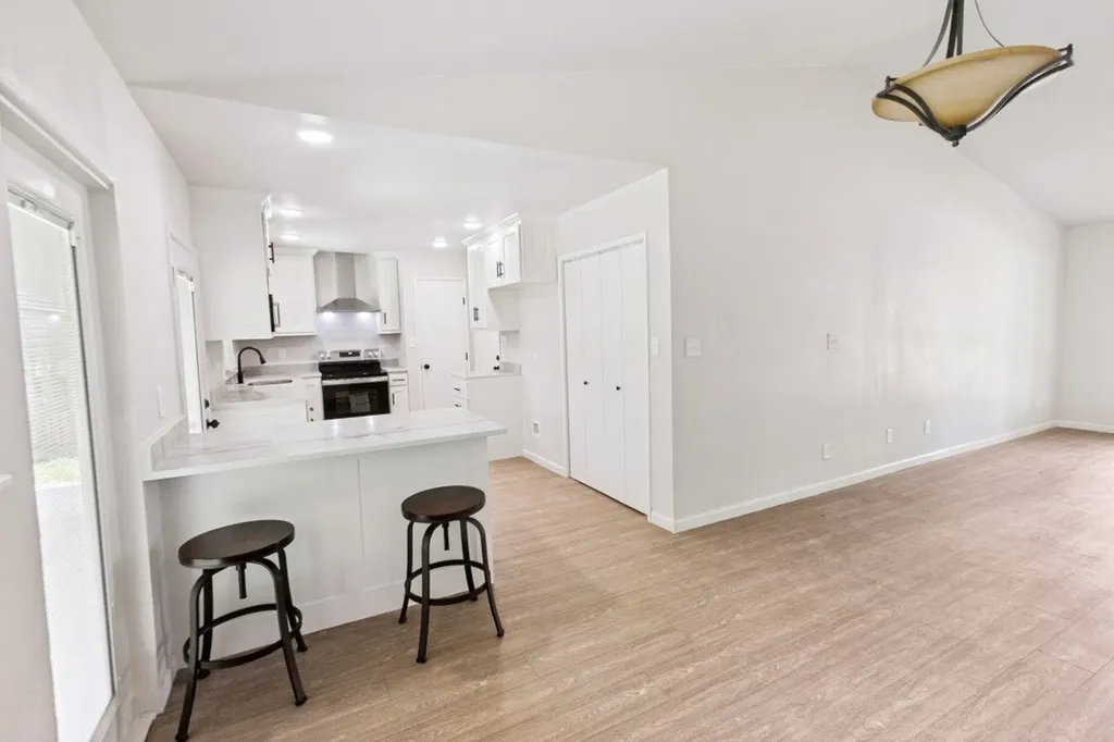 5033 Overcrest Drive Garland TX 75043