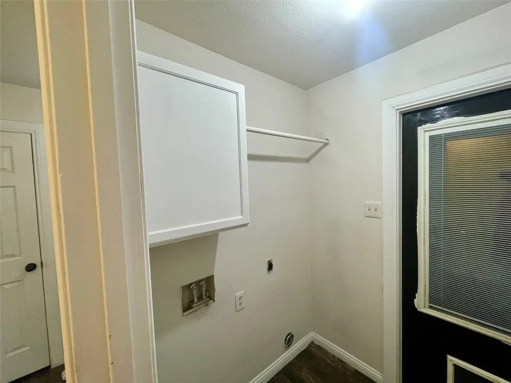 625 Main Street Roanoke TX 76262