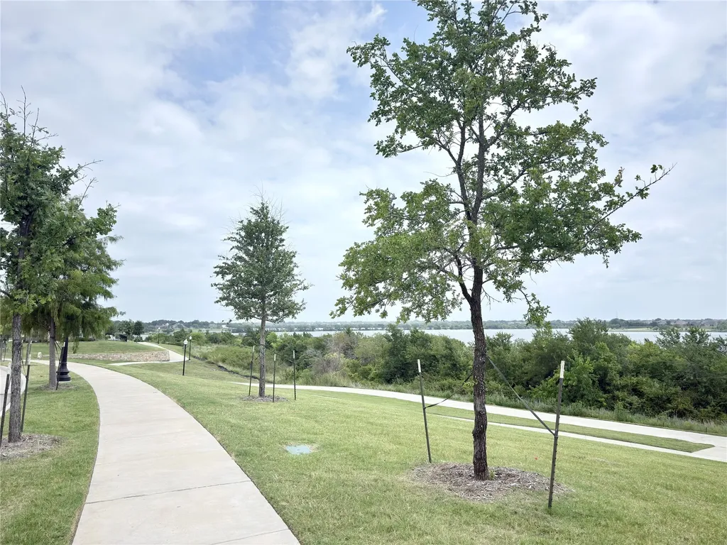 5408 Crosstrees Street Rowlett TX 75088