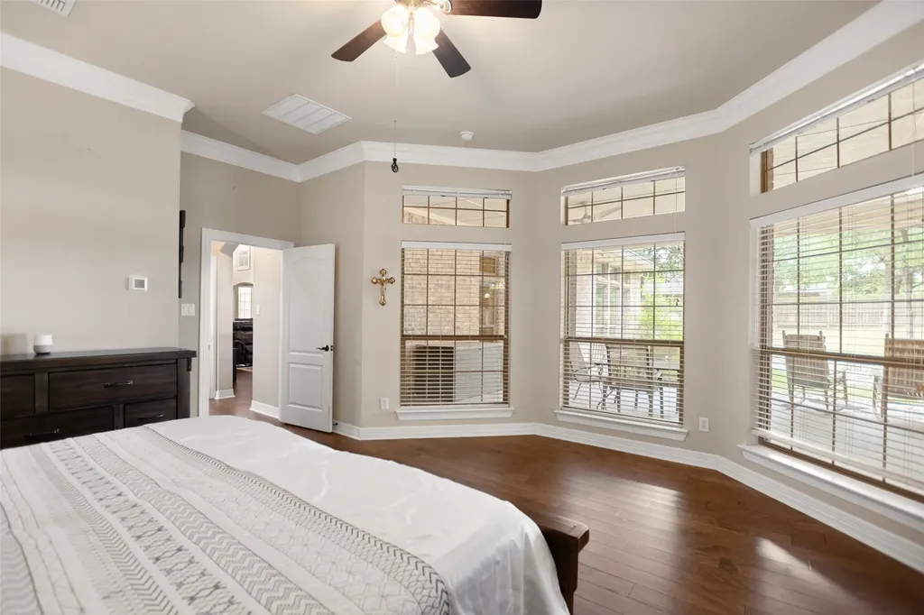 100 Parker Oaks Lane Weatherford TX 76087