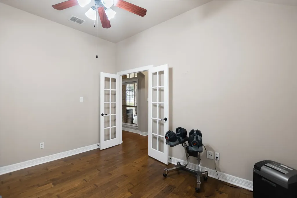 100 Parker Oaks Lane Weatherford TX 76087