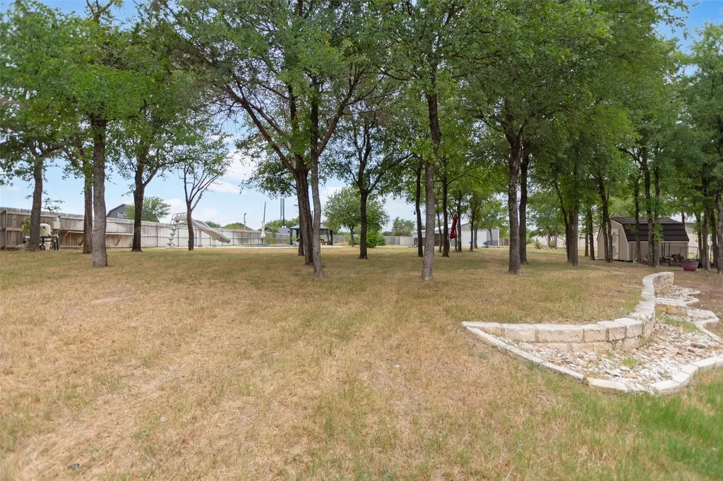 100 Parker Oaks Lane Weatherford TX 76087