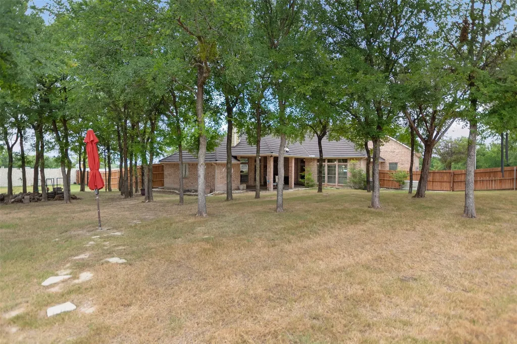 100 Parker Oaks Lane Weatherford TX 76087
