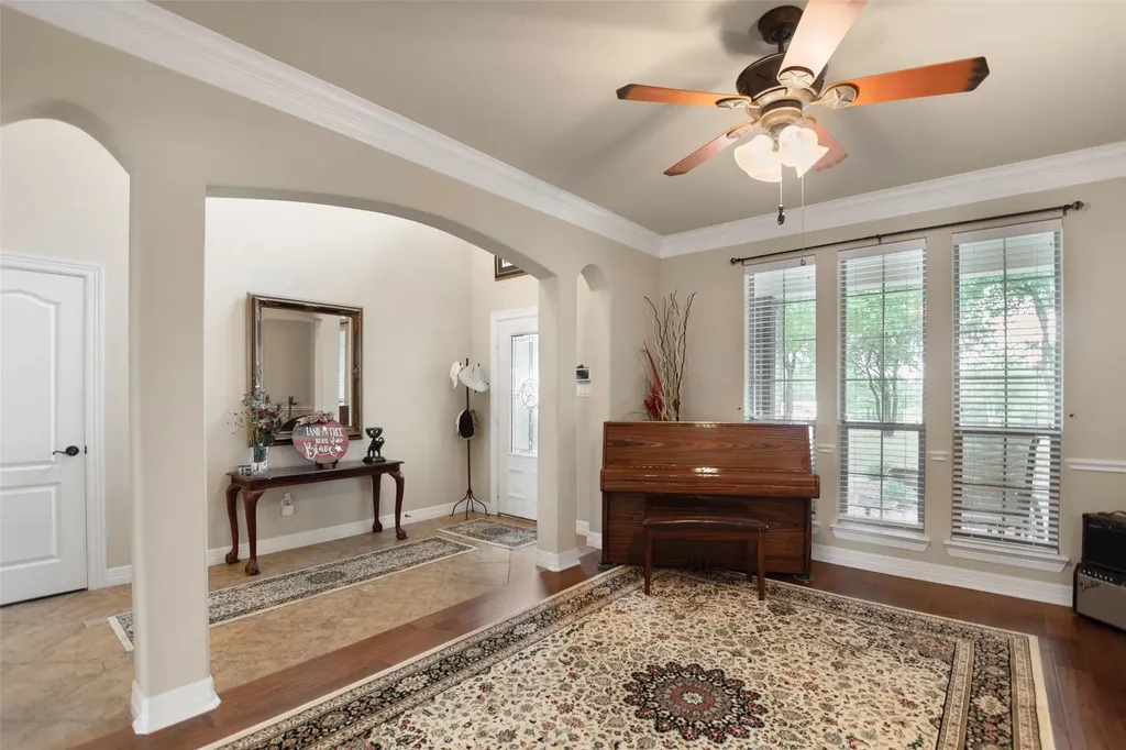 100 Parker Oaks Lane Weatherford TX 76087