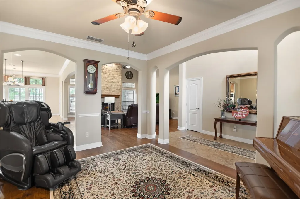 100 Parker Oaks Lane Weatherford TX 76087