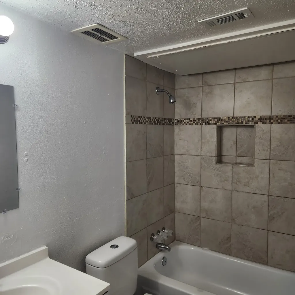 324 Valley Park Drive Garland TX 75043
