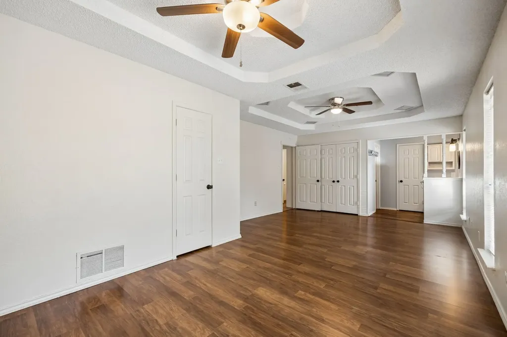 110 Bryn Mawr Lane Waxahachie TX 75165