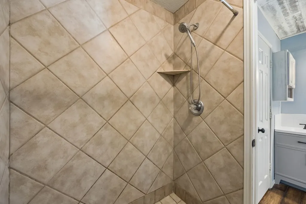 110 Bryn Mawr Lane Waxahachie TX 75165